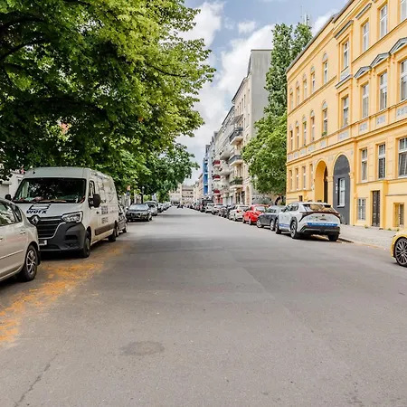 Iconic Characters Apartment Berlin
